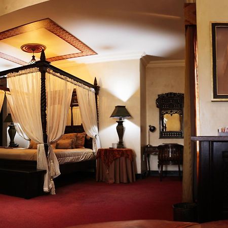 סנטוריון Royal Elephant Hotel & Conference Centre מראה חיצוני תמונה