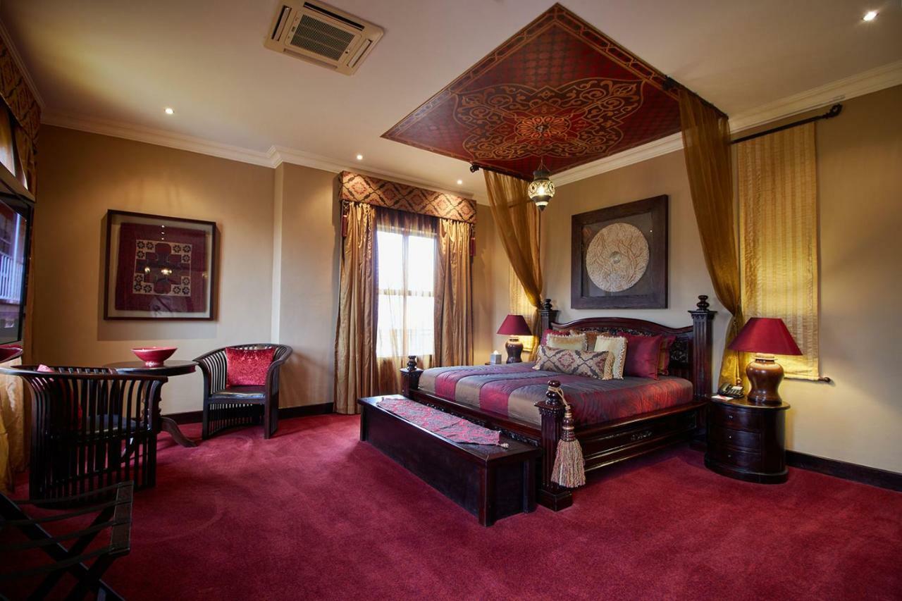 סנטוריון Royal Elephant Hotel & Conference Centre מראה חיצוני תמונה